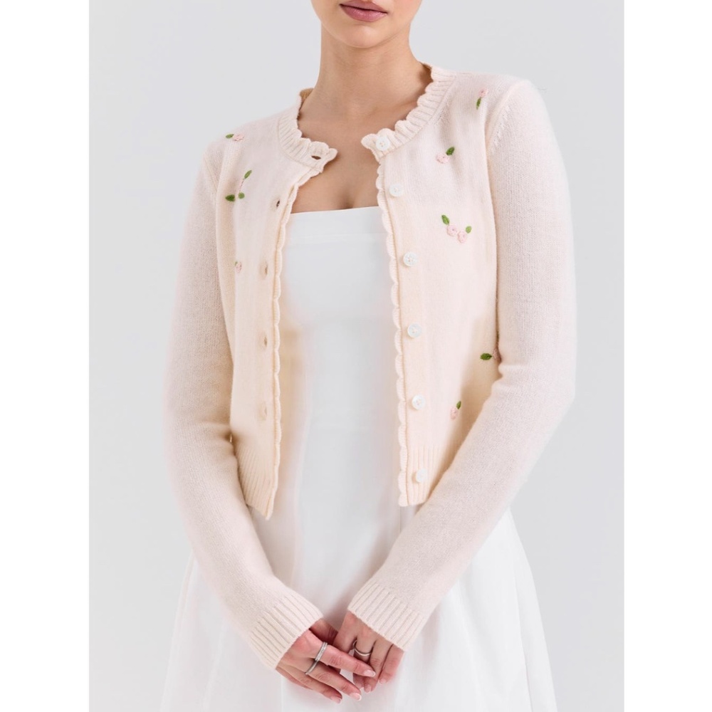 NEW House of CB Anjou 100% Wool Rose Embroidered Cardigan Small
